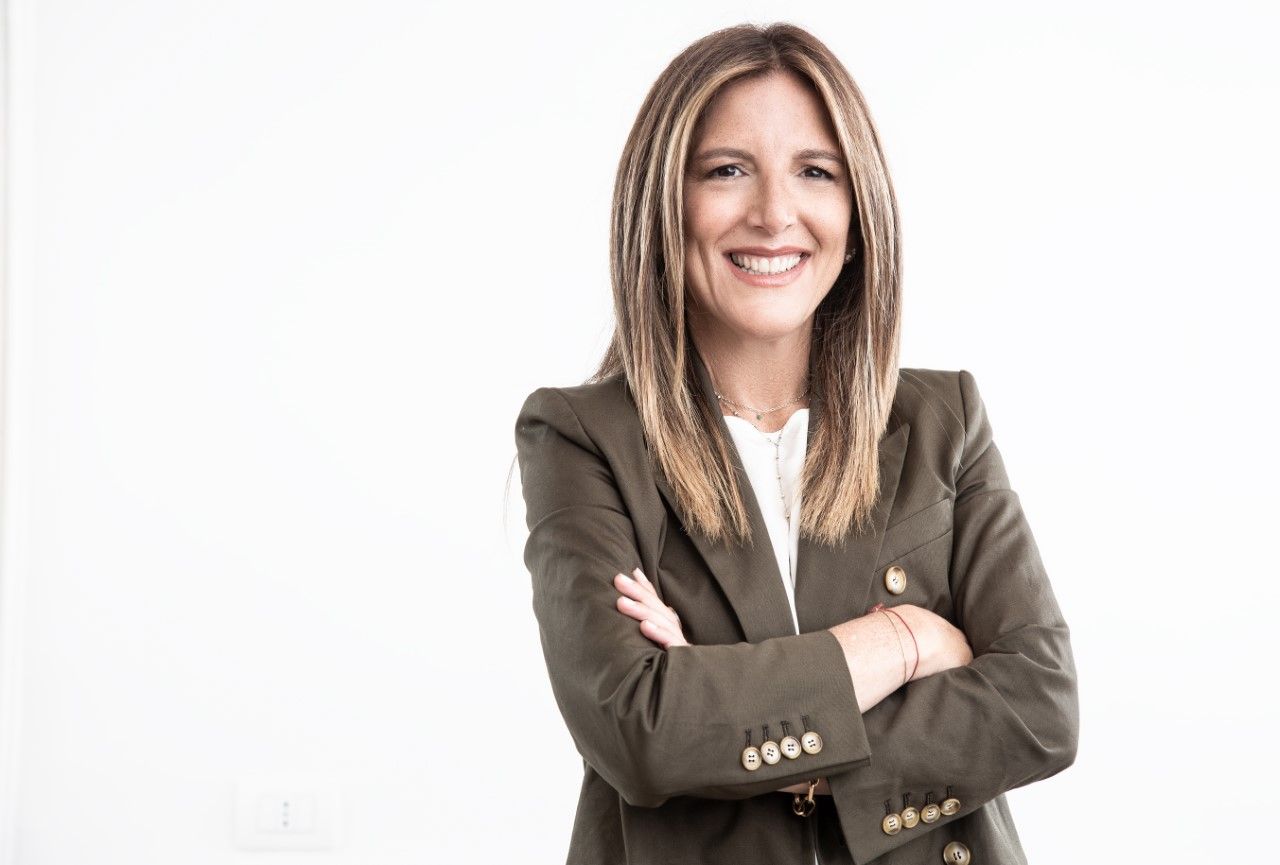 VALERIA DE VELLIS